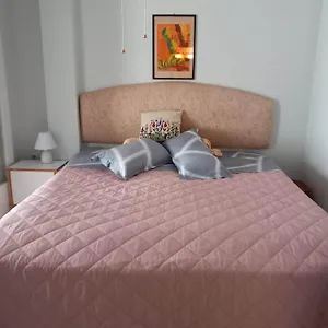 Apartment Rena's Traditional Aegean House By The Sea, Peraia (Thessaloniki)