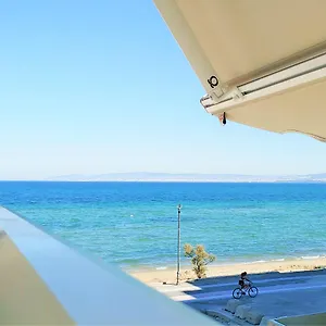 Niko's - Beautiful Sea Apartment! Peraía